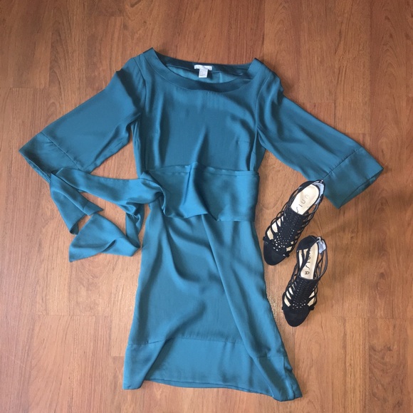 H&M deep ocean blue special event dress - Picture 3 of 6